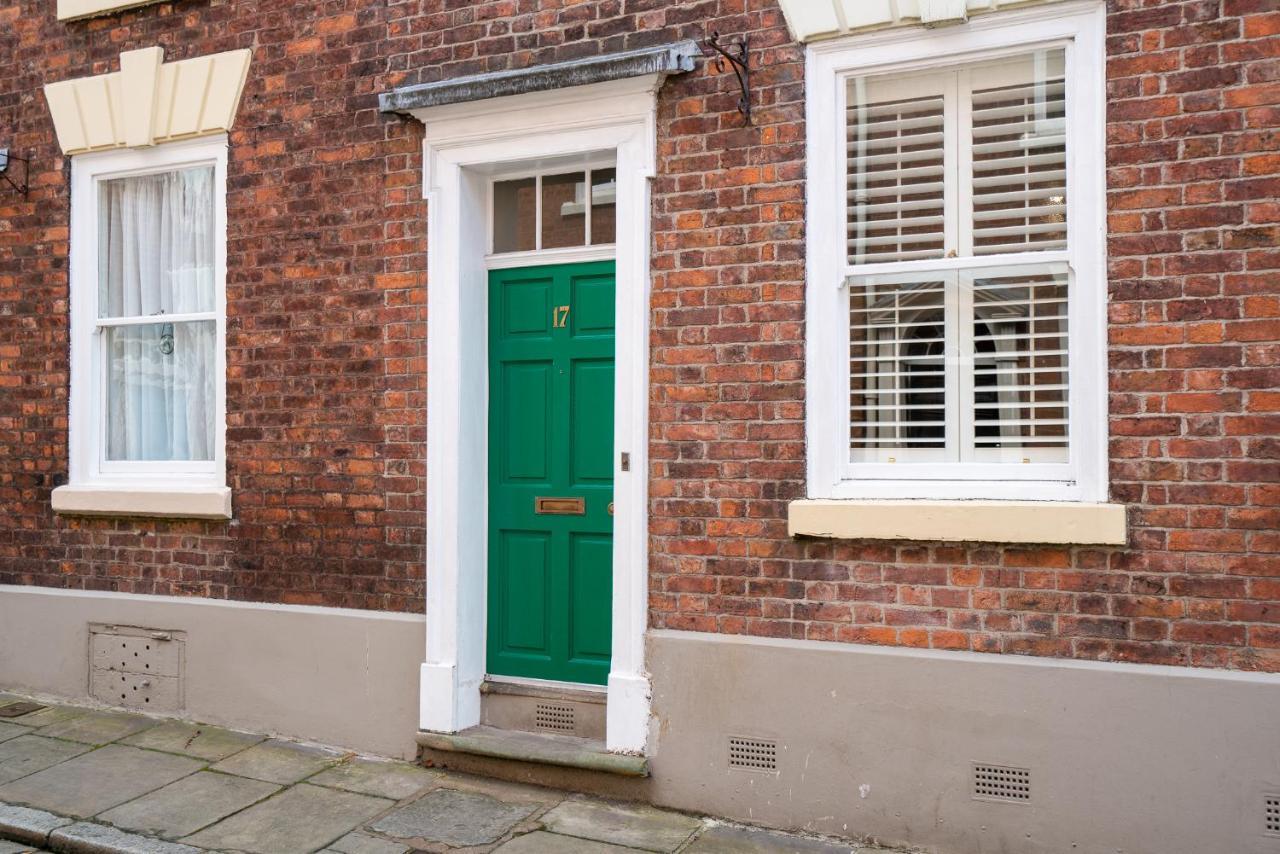 18Th Century Townhouse In Chester City Centre Villa Dış mekan fotoğraf